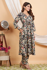 Tulsilicious Multicolor Floral Digital Print Kurta & Pants Set