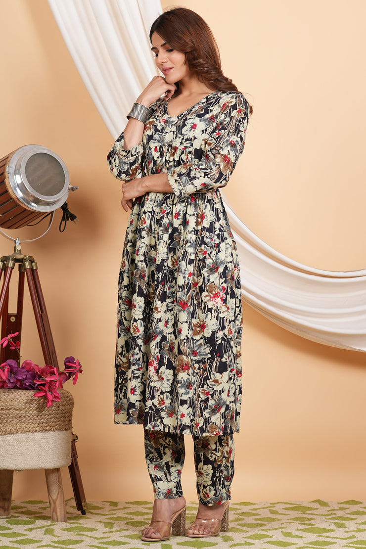 Tulsilicious Multicolor Floral Digital Print Kurta & Pants Set