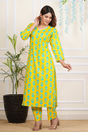 Tulsilicious Cotton Yellow Floral Aura Kurta & Pants Set